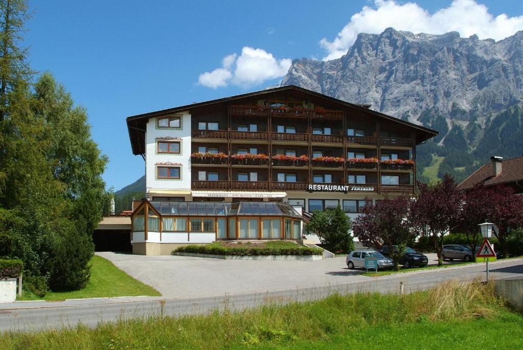 Hotel Feneberg Ehrwald Exterior photo